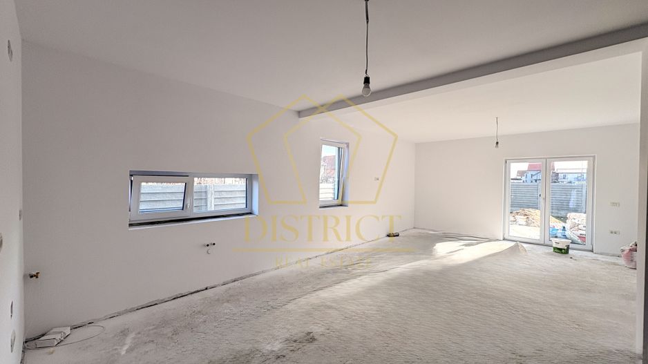 Duplex modern cu 4 camere si dressing | Mosnita Noua | ESO Petrol - Poză 2