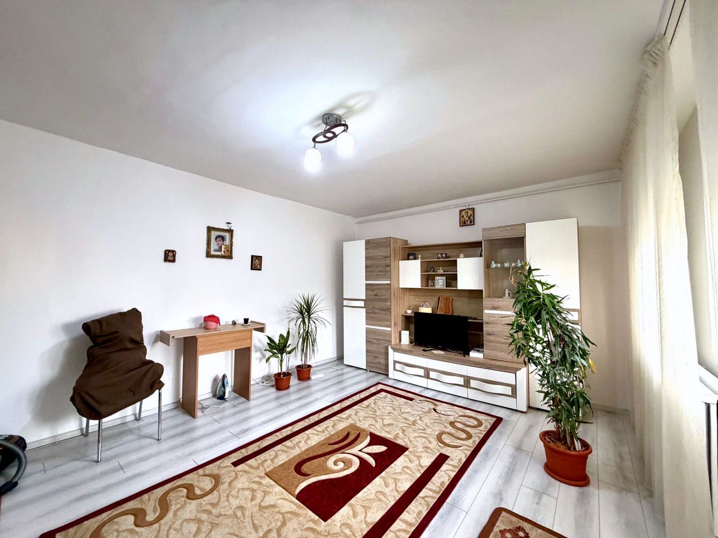 2 camere Doamna Ghica bloc 1990 - Poză 2