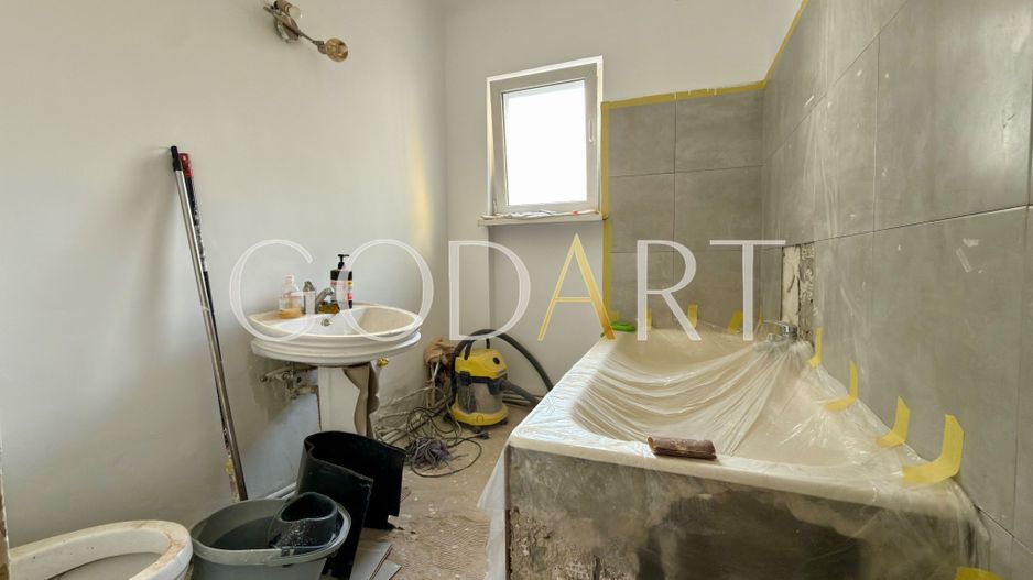 APARTAMENT 4 CAMERE | RENOVAT | BOXA | CURTE COMUNA - Poză 11