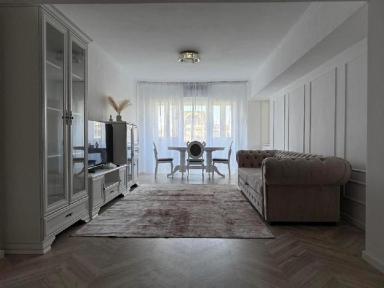 Închiriere 3 Camere Bd. Unirii, vedere Alba Iulia, Centrala, Parcare - Poză 1