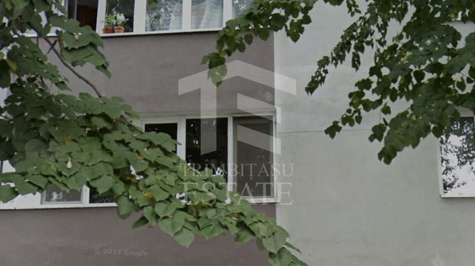 2 Camere Gorjului Metrou Bloc Reabilitat Termic - Poză 1