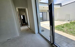 Casa pe parter, cu priveliste panoramica partial finisata - Poză 10