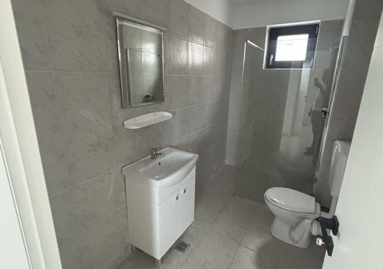 Inchiriere apartament - Poză 2