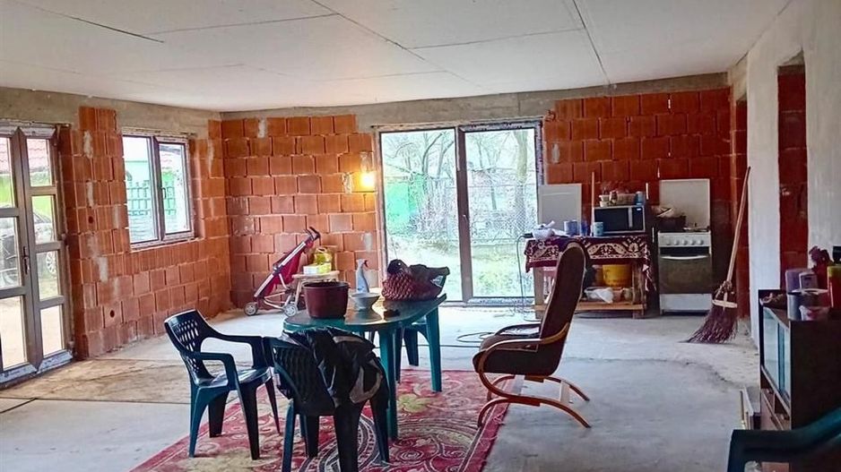 Casa cu 5 camere in localitatea Sacuieni - Poză 5