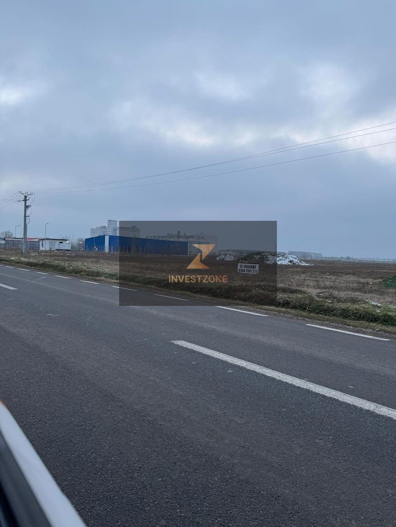 Teren intravilan industrial Sântandrei 5000/mp - Poză 1
