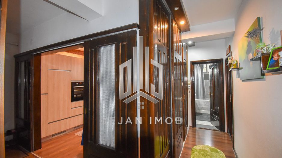 Apartament cu 3 camere | Etaj 3 | Zona Simeria - Poză 9