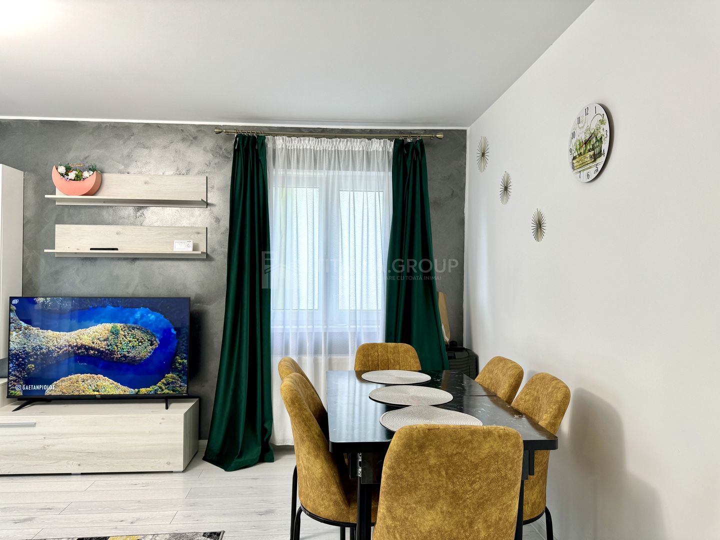 Apartament 2 camere, parcare, boxa,  aer conditionat, Top City Coresi - Poză 3