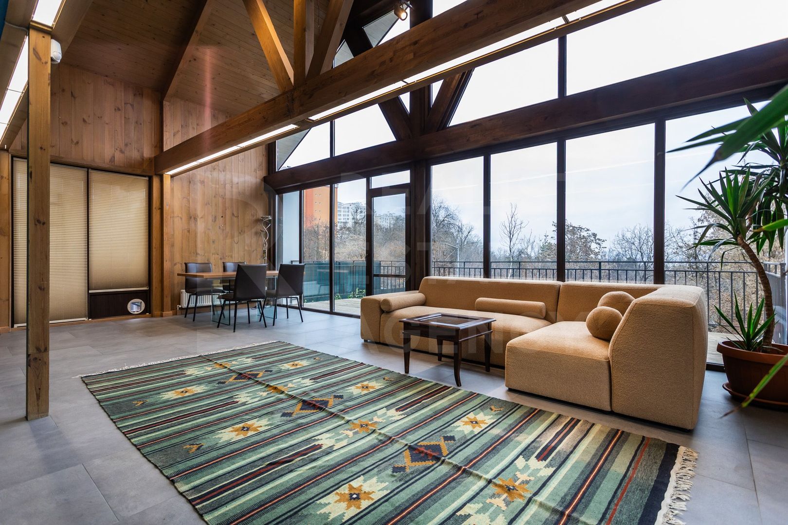 Chirie casa, 5 camere, strada Nicolae Testemiţeanu, Centru - Poză 4