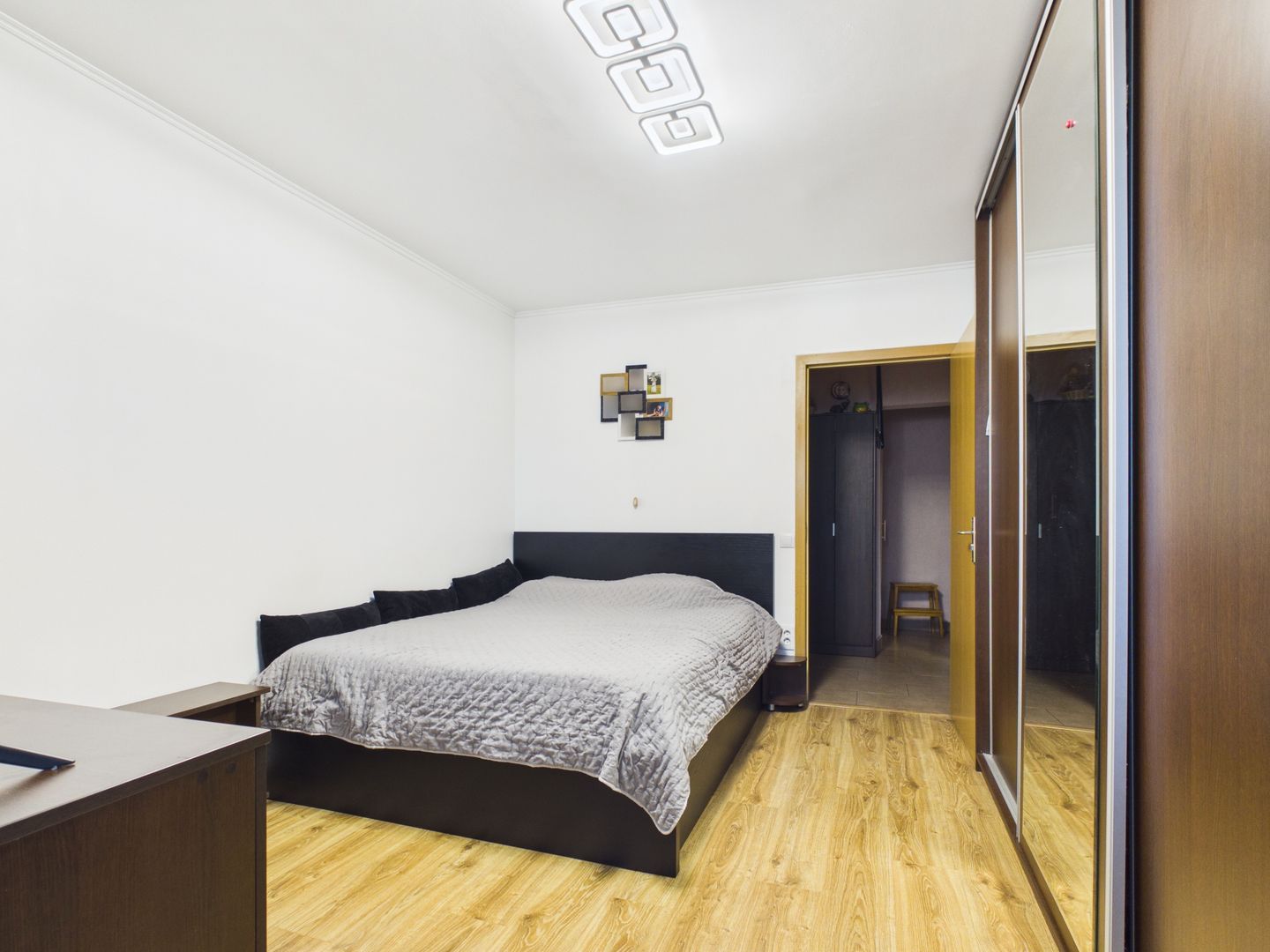 Apartament cu 2 camere de vânzare în zona Titan - Poză 8