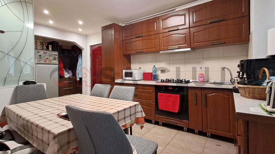 3 Camere, la Cheie, Manăstur, Zona scolii ,,Iuliu Hateganu'' - Poză 2