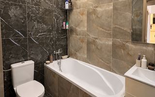 Apartament 3 camere, 70 mp, 2 bai, zona Rivus, Iris - Poză 5