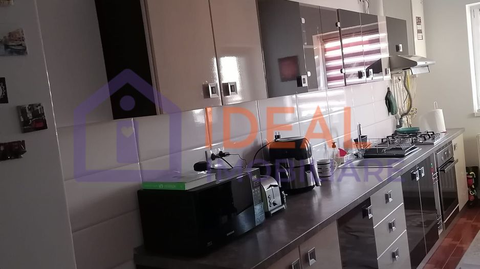 Apartament de vanzare 2 camere, in Selimbar - Poză 6