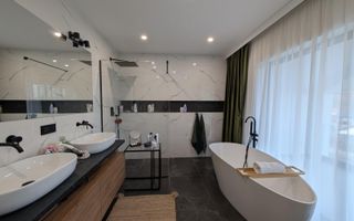 Casa de Lux 378 mp con.-teren 1250 mp-foisor-Valea Rusului - Poză 5