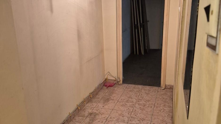 Militari-Pacii, Zona Turbomecanica, vanzare 3 camere etaj 1 - Poză 3