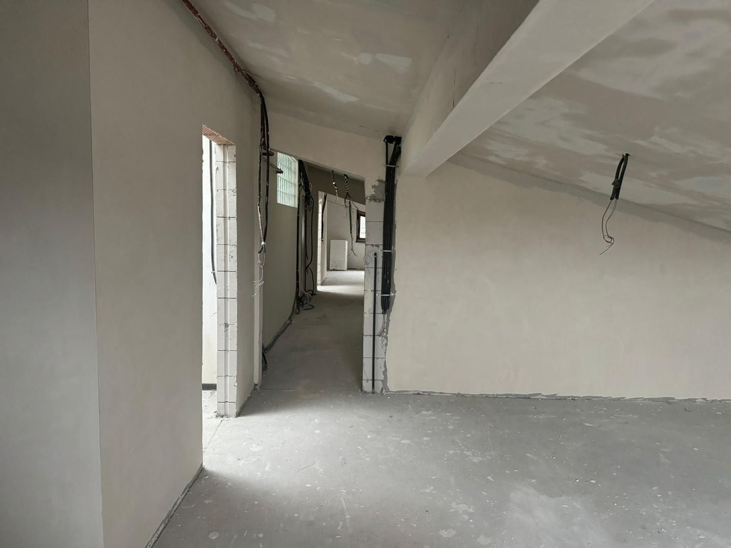 Mansarda de vanzare|3 camere|Baneasa-Dobrogeanu Gherea |130 mp utili - Poză 3