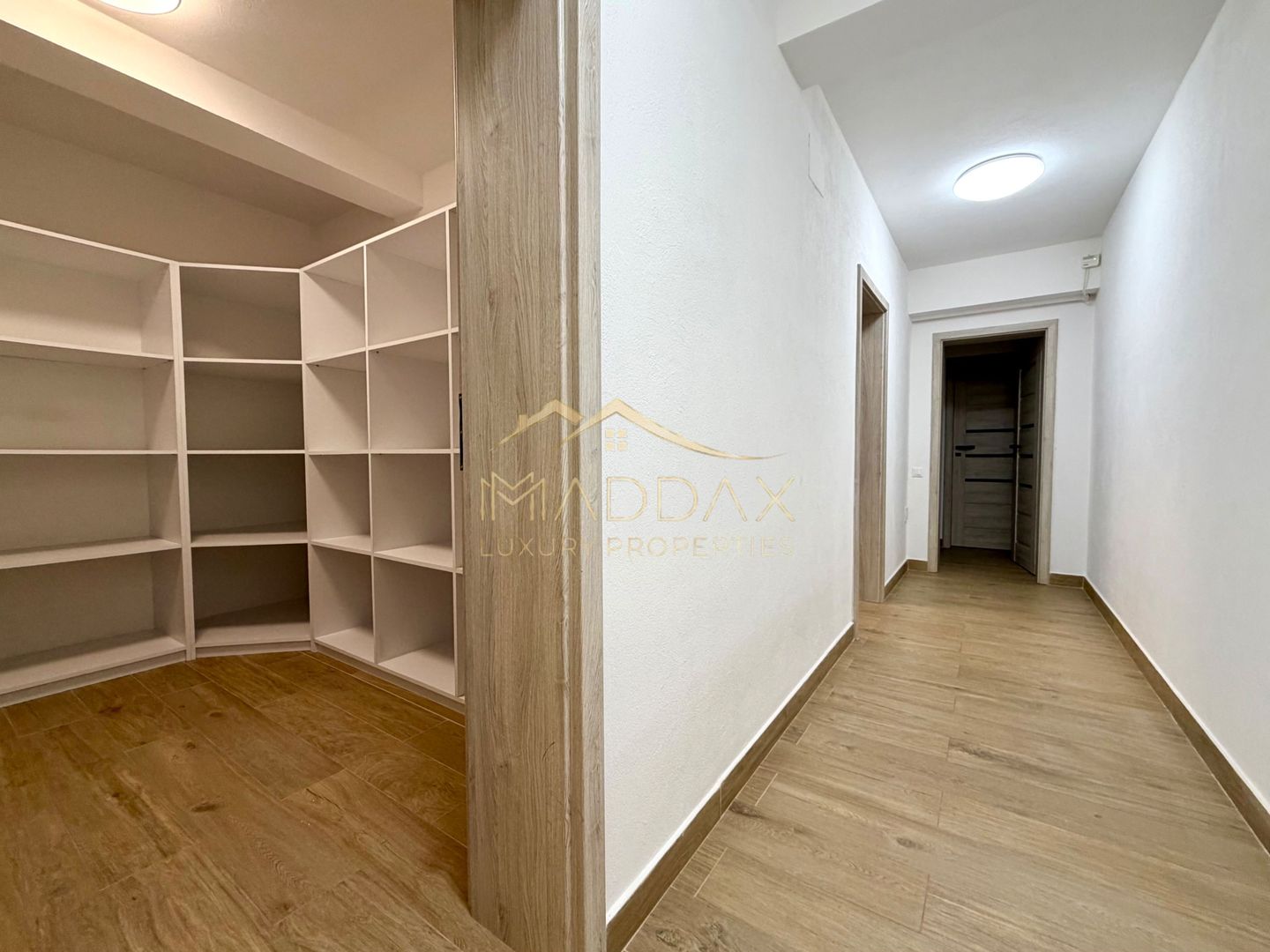 Vila Exclusivista *615mp* - teren 625mp // Erou Iancu Nicolae - Cambridge School - Poză 91