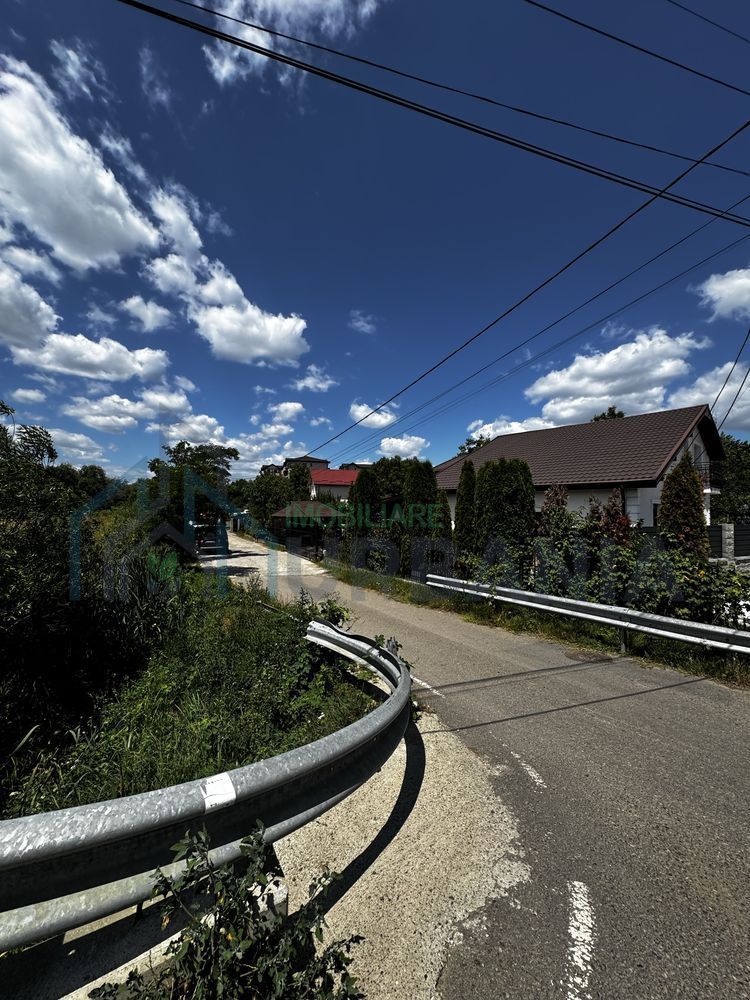 Teren intravilan de vanzare – Valea Adanca, com. Miroslava, jud. Iasi - Poză 5
