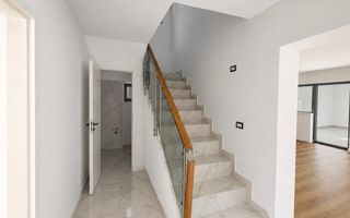 Vila spațioasă cu 5 camere - Teren 555 mp - Com. Vidra - Mutare rapida - Poză 8