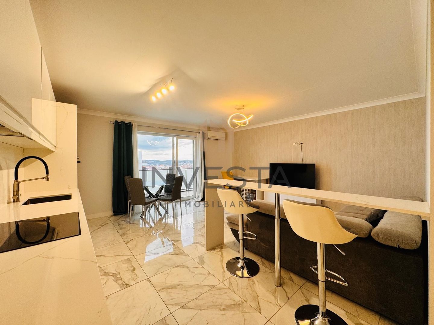 DE VANZARE APARTAMENT 2 CAMERE DECOMANDAT EUROPA - Poză 3