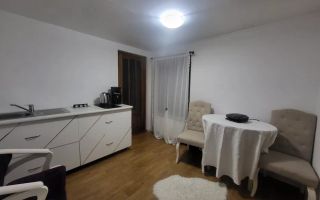 casa individuala parter+etaj inchiriere sau vanzare - Poză 1