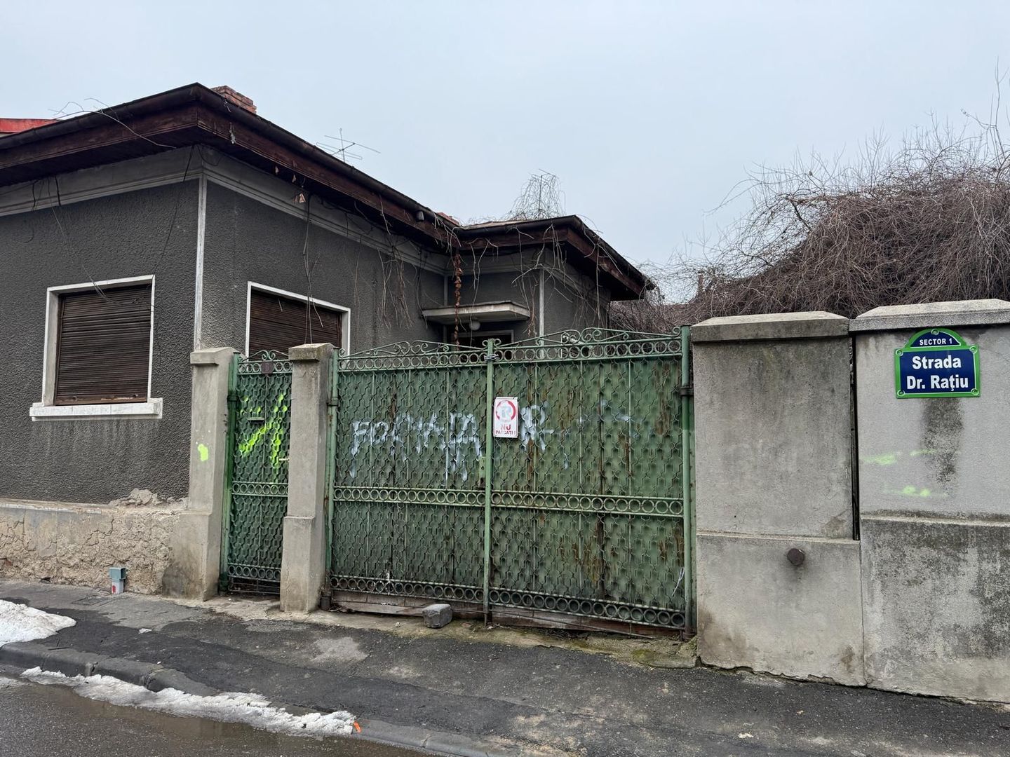 Casa 3 camere || Suprafata totala 265Mp || Curte 110Mp || Gara De Nord Sector 1 - Poză 2