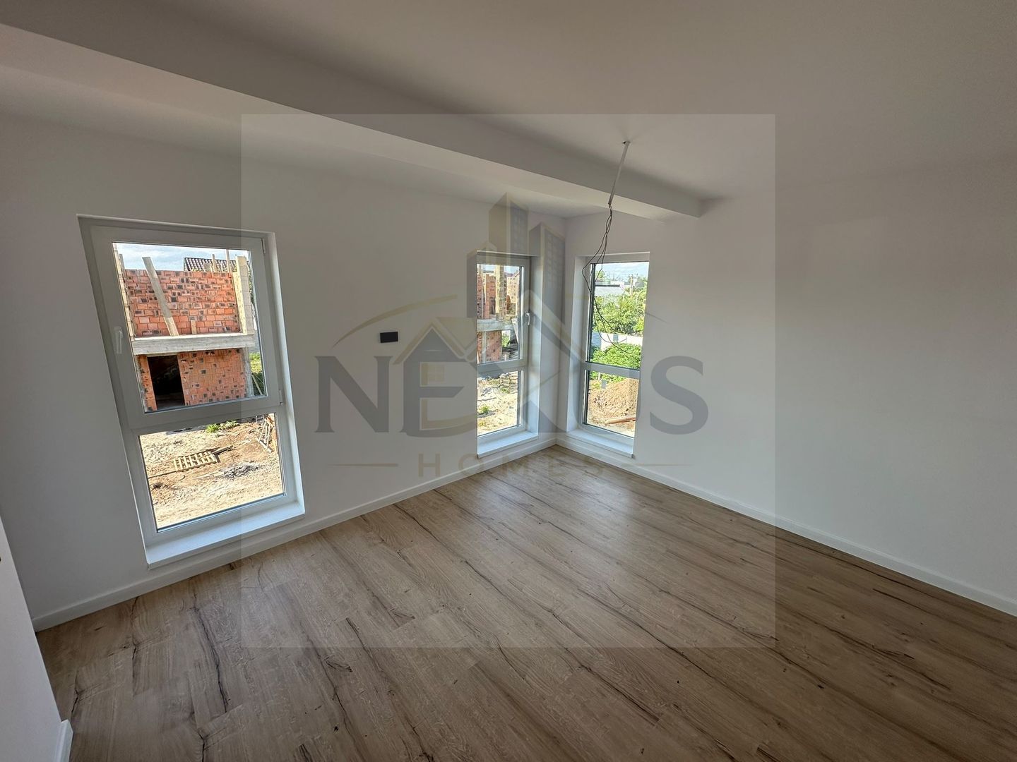 Comuna Berceni | 100m Bd. 1 Mai-Vila individuala | Strada asfaltata - Poză 10