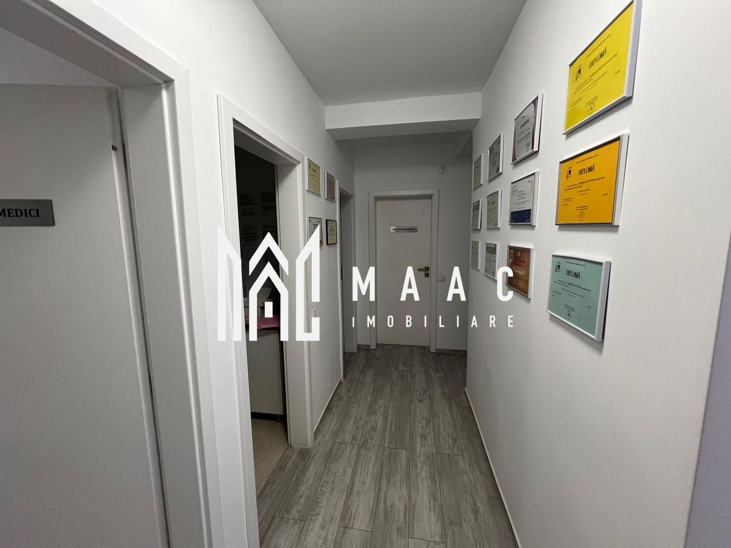 Cabinet stomatologic |  Zona Arhitectilor | 95MP - Poză 2