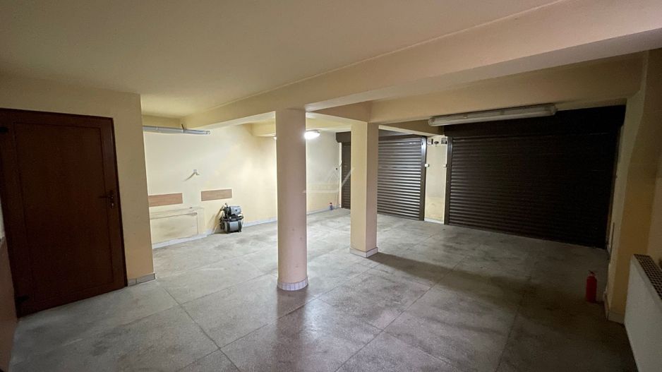 Casa individuala deosebita in zona Girocului - pozitie excelenta. Garaj dublu. - Poză 25