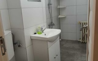 Garsoniera renovata, pet friendly, aproape de metrou - Poză 4