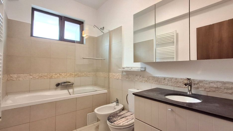 De Vanzare Casa  plus Teren 443 mp   Balotesti  Ilfov - Poză 12