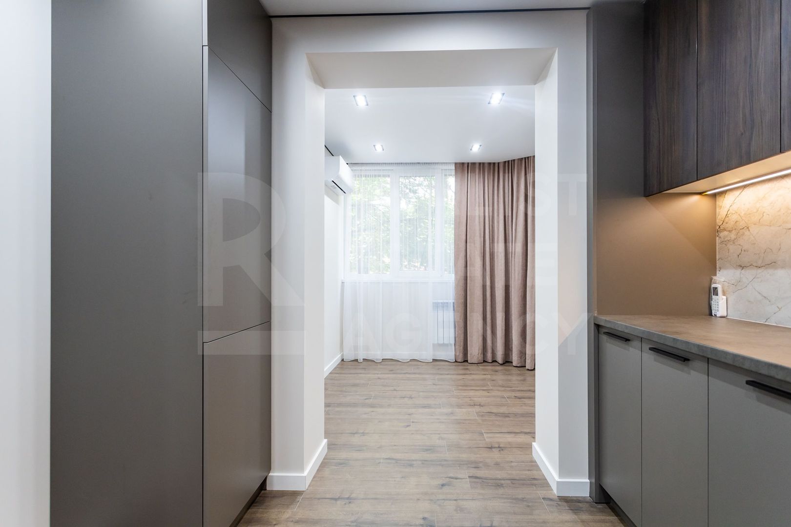 Vânzare, apartament, 3 camere, str. N. Milescu Spătarul, Ciocana - Poză 13