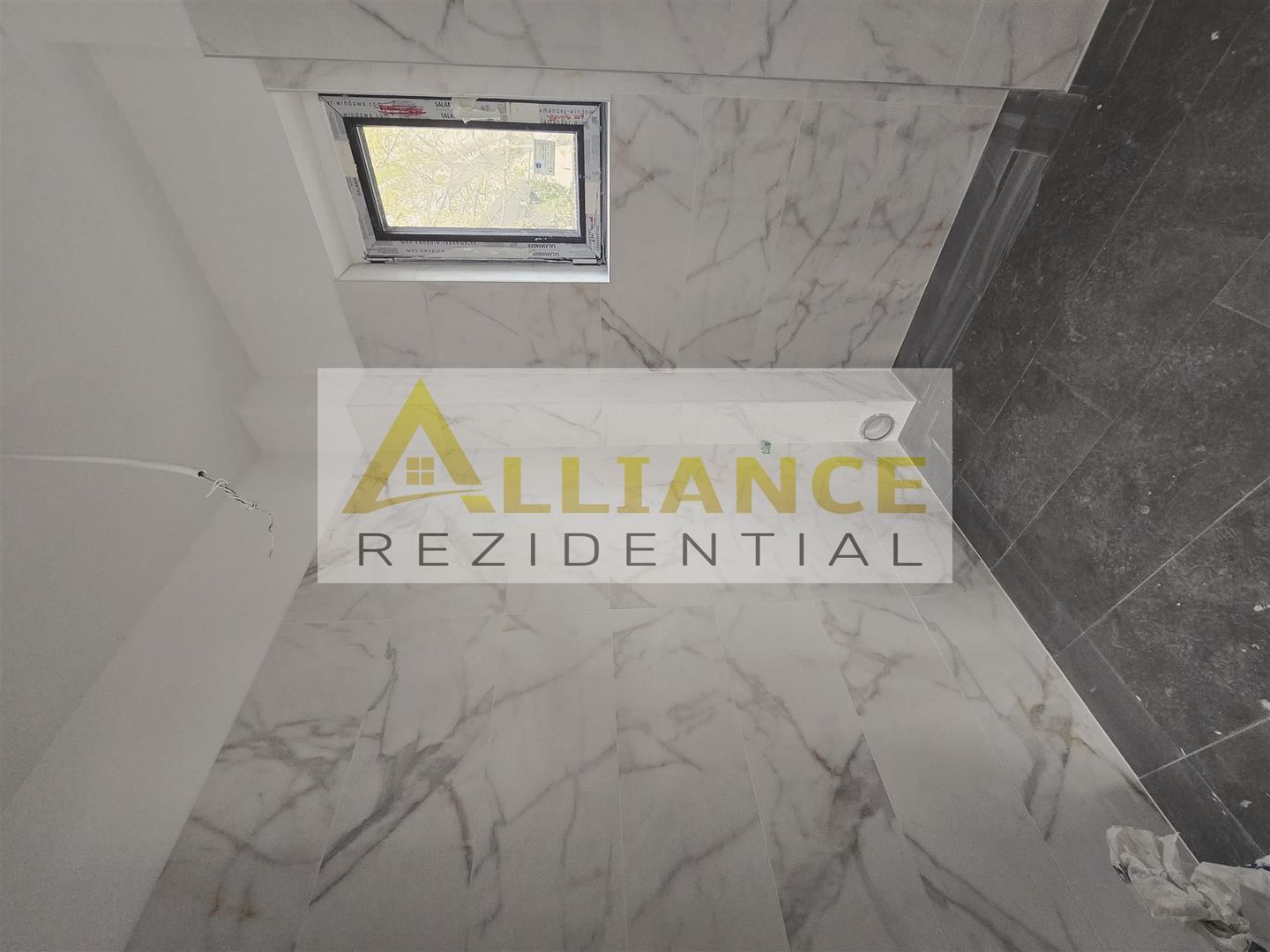 Vila individuala-str Miorita-5 camere- 390mp teren - Poză 5