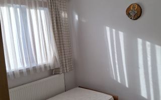 Casa cu 15 camere de vanzare in Bazna, Sibiu ( azil, pensiune) - Poză 16