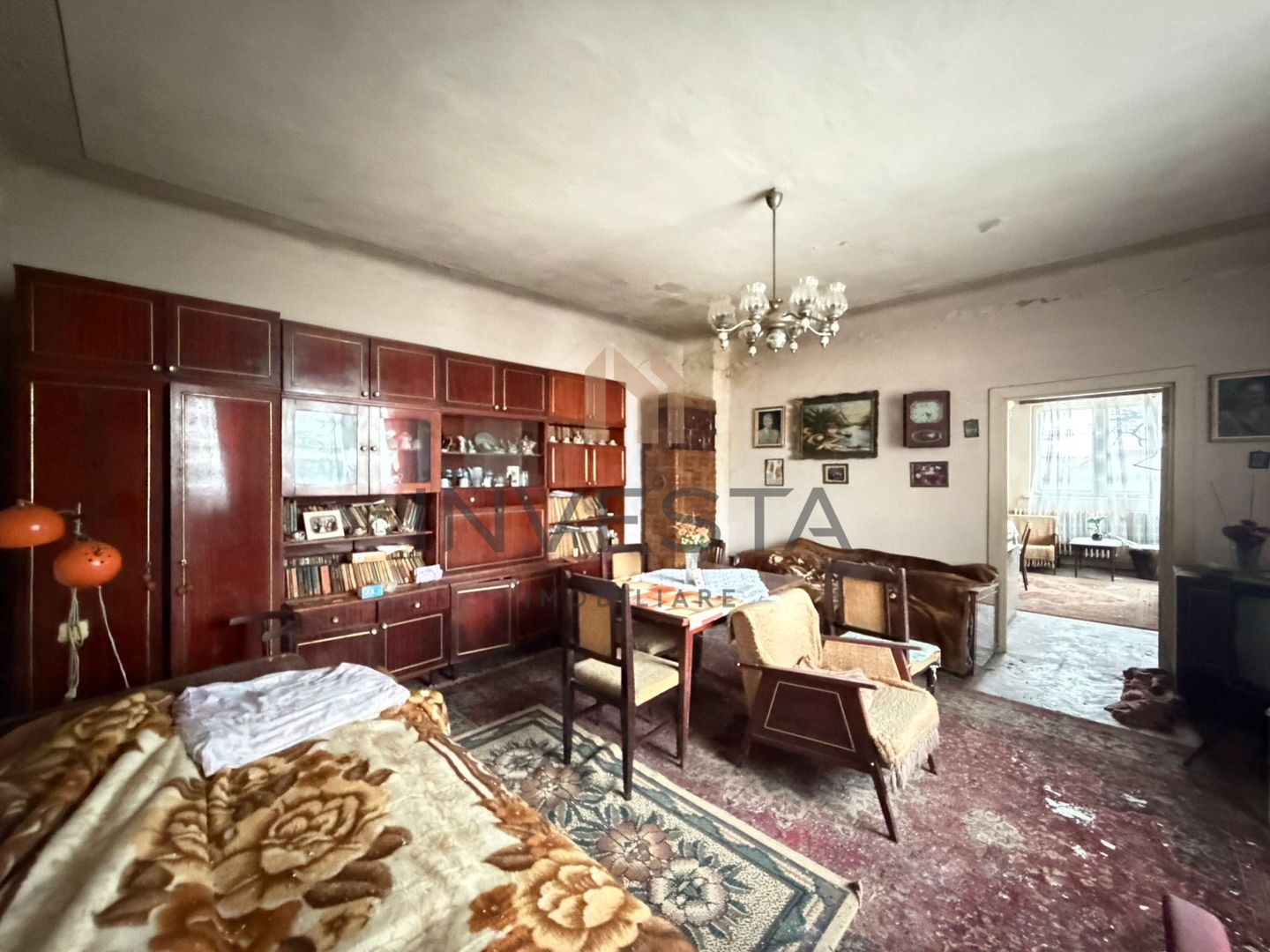 Casa de 115 mp utili pe un teren de 800 mp, zona zona Andrei Muresanu! - Poză 1