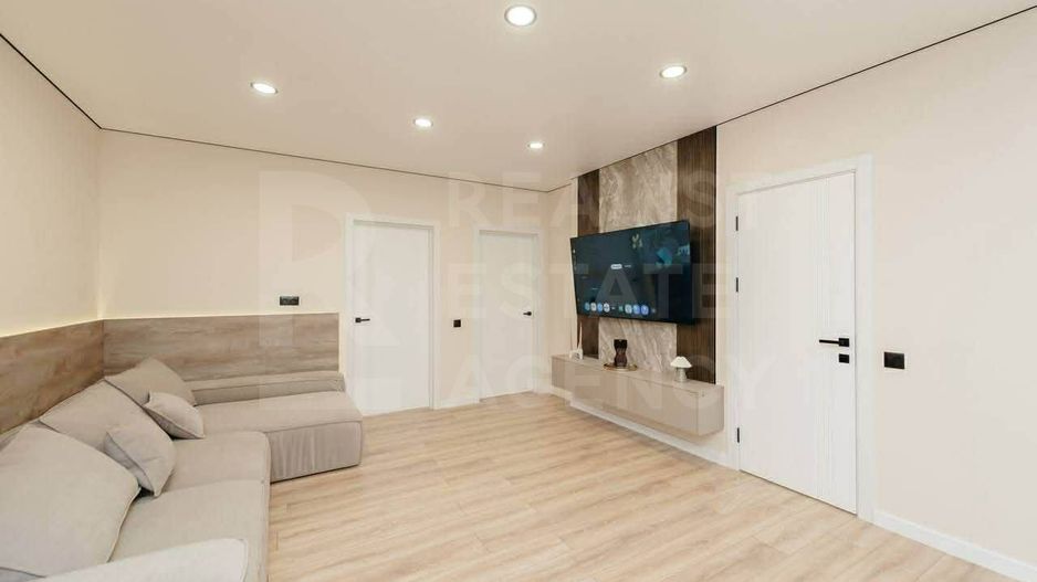 Vânzare, apartament, 3 camere, bd. Mircea cel Bătrân, Ciocana - Poză 2