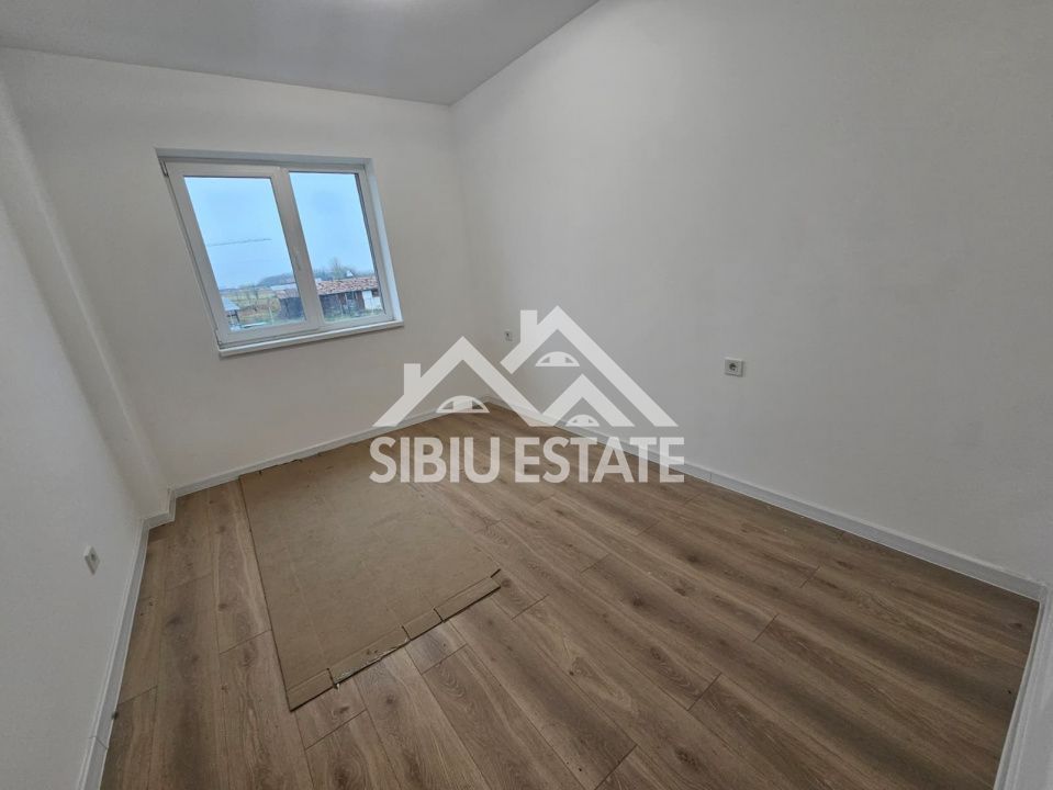 Apartament 2 camere decomandate Calea Surii mici - Poză 7