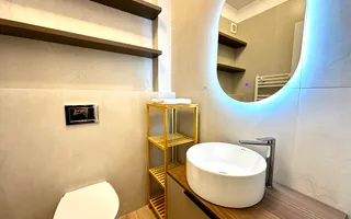 Apartament ultrafinisat | Etaj intermediar | Zona Str Tineretului - Poză 15