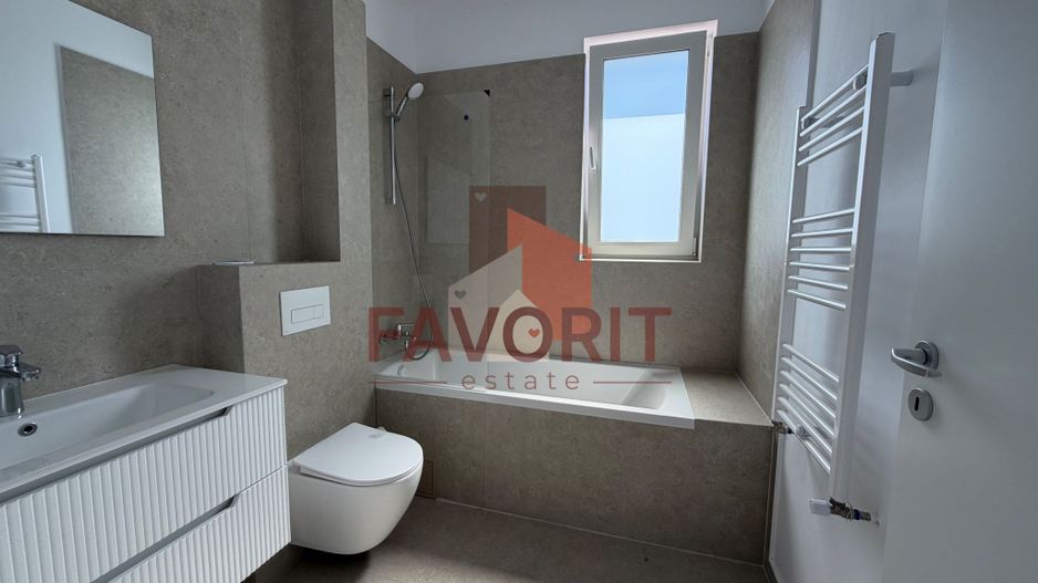 Etaj intermediar. Bloc nou cu lift.Disponibil imediat - Poză 9