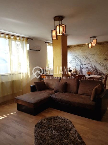 BULEVARDUL MAMAIA - Apartament de 3 camere in vila TERMEN REDUS! - Poză 2
