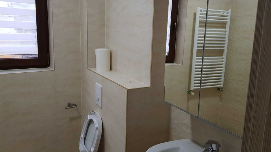 DE ÎNCHIRIAT: Apartament 3 camere – Piața Victoriei - Poză 6