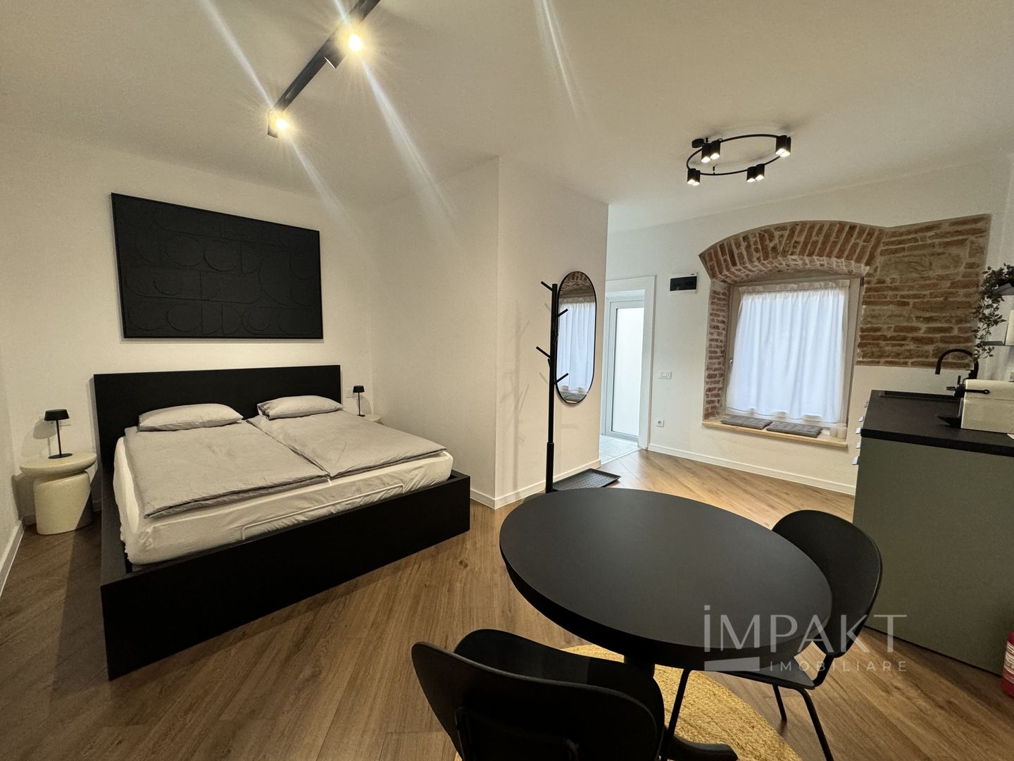 Apartament 1 camere Piata Muzeului ideal locuinta/birou - Poză 1