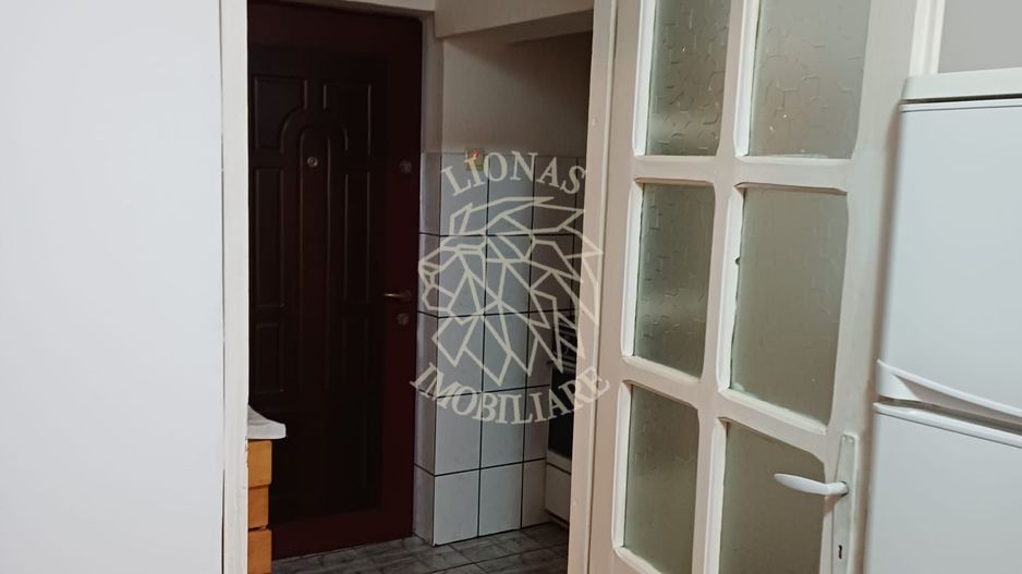 Apartament compartimentat cu 2 garsoniere-parter-Zona Policlinica - Poză 5