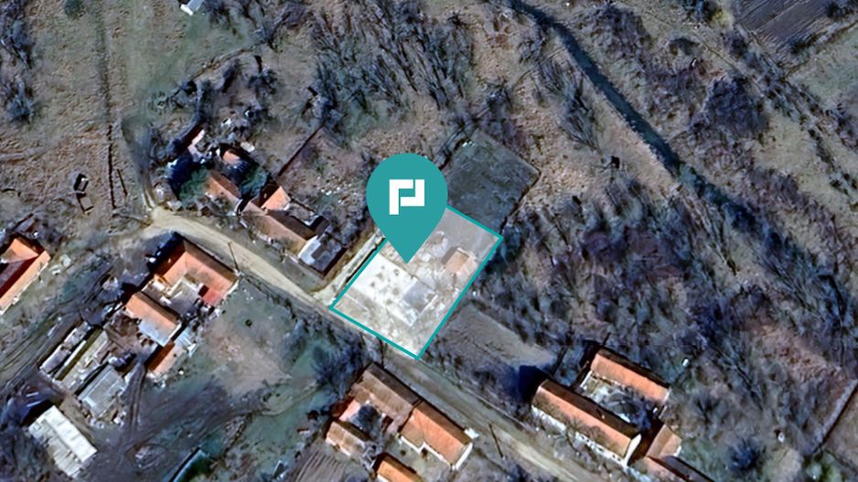 Teren 977 mp cu fundație și pivniță finalizată - Poză 1