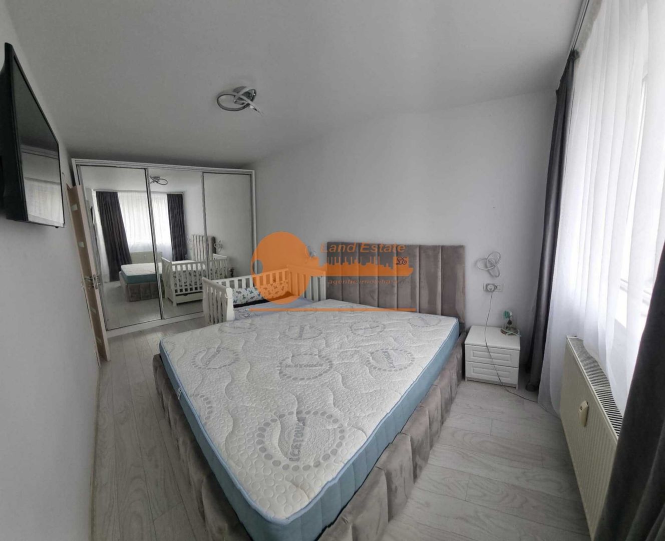 Apartament 3 Camere, Metrou Eroii Revolutiei - Poză 6