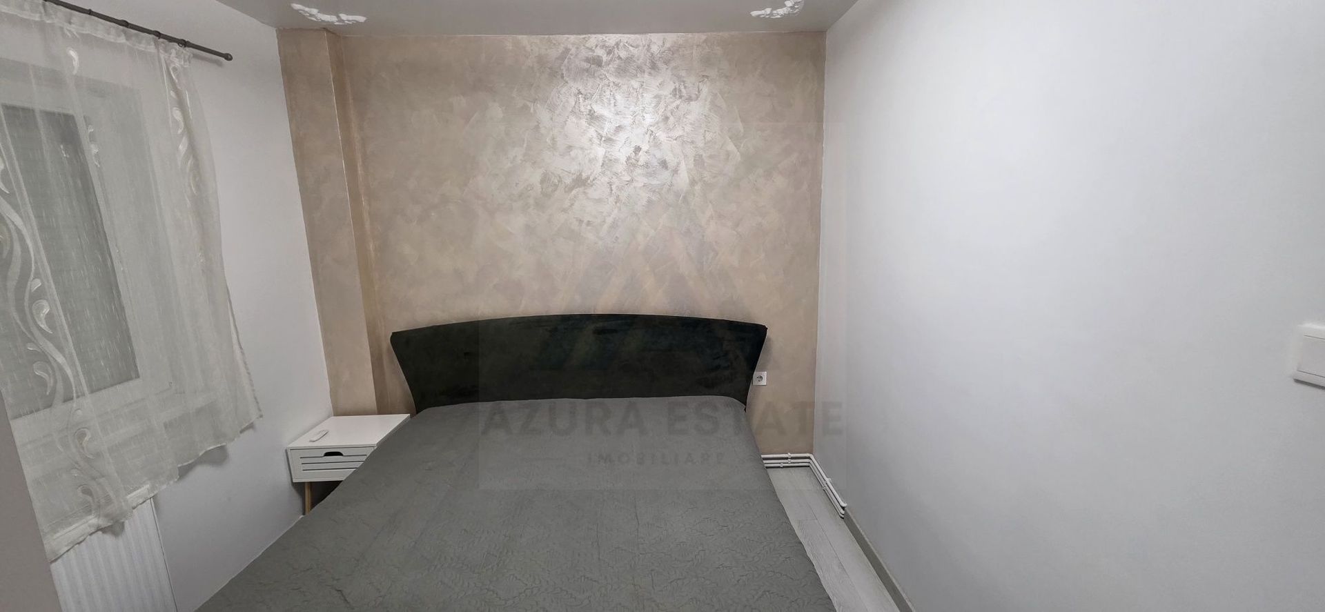 Apartament renovat cu 2 camere decomandat 50 mp etajul 2/8 Bd Mihai V - Poză 6