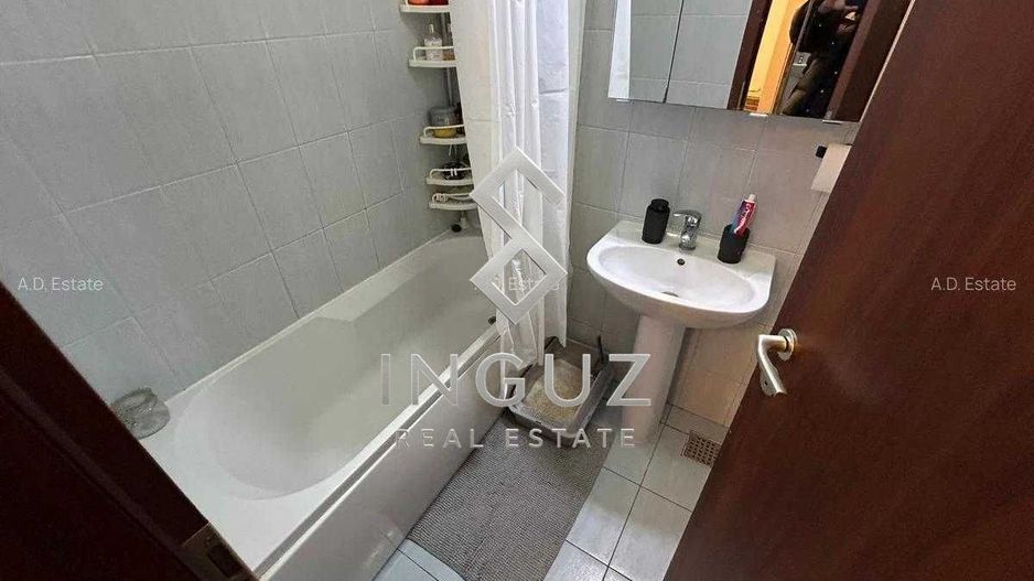 Apartament cu 2 camere și parcare subterană - Poză 7