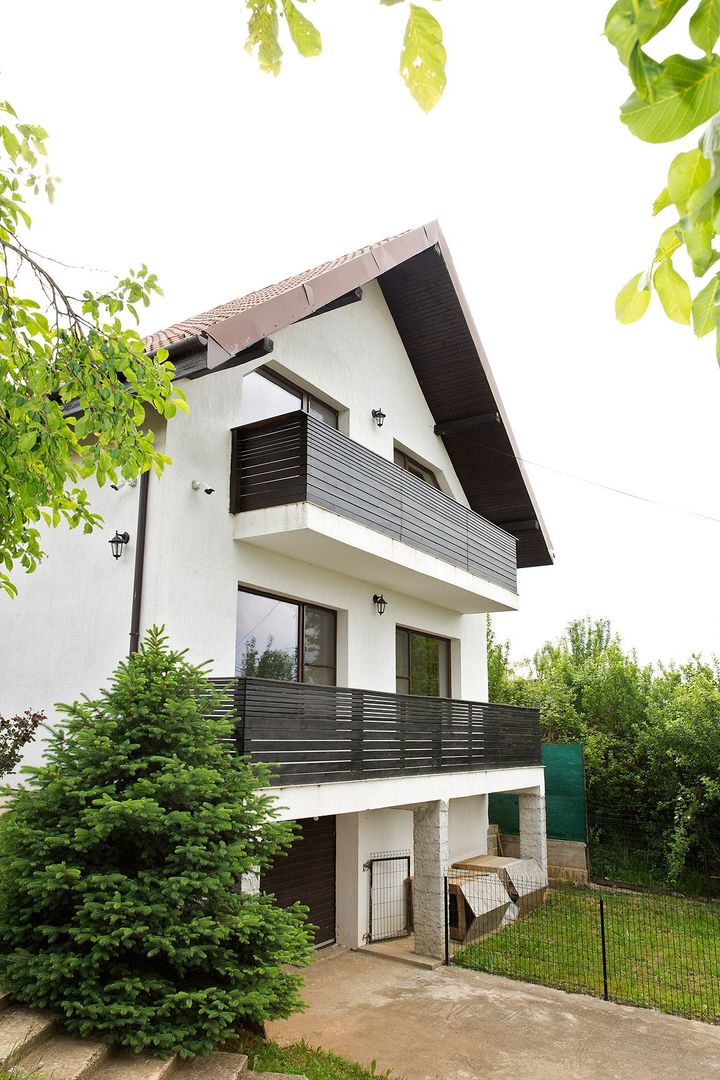 Vilă cu 5 dormitoare, 4 băi, 2 248mp teren, piscină. Preț: 229 000 Eur - Poză 7