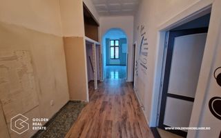 Apartament 3 camere, ultracentral, cladirea Catedralei Catolice - Poză 8