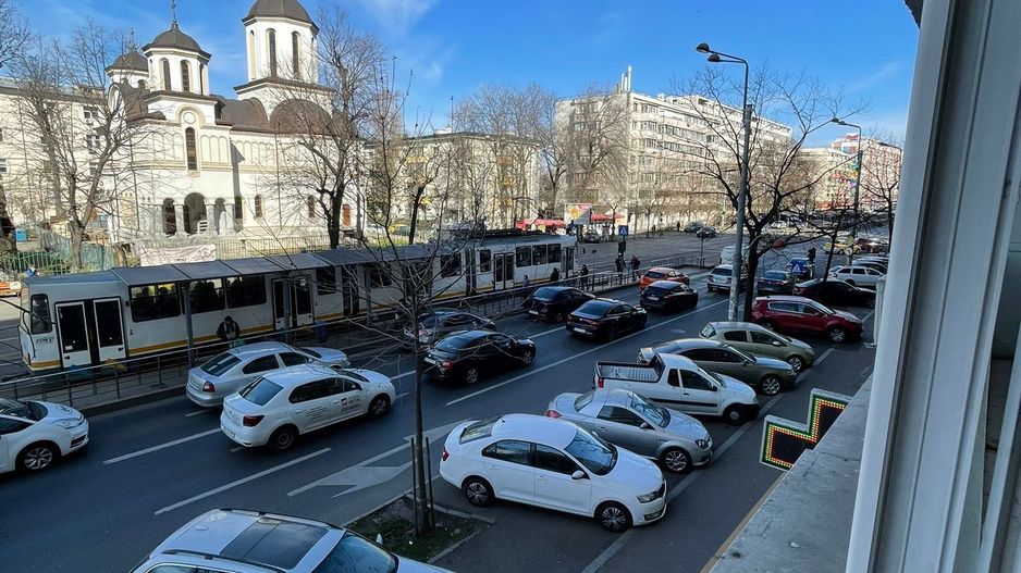 Apartament cu 3 camere - Stefan cel Mare - bloc an 1979 - Poză 10