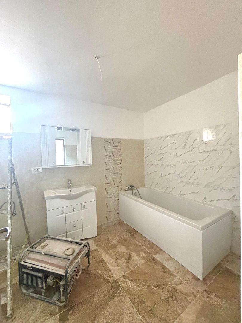 Super pret- Casa individuala - 4 camere - 1334 euro/ mp - Sag - Poză 3